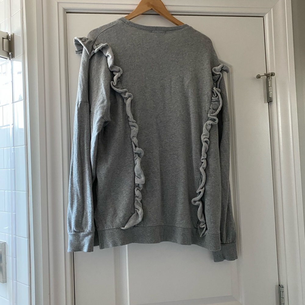 Ruffle sweater - Picture 2 of 3